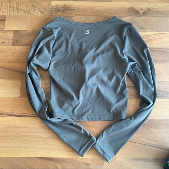 BuffBunny Flora Crop Top Quarry - Picture 7 of 7